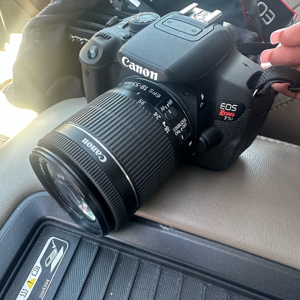 Canon EOS Rebel T5i Black DSLR Camera
